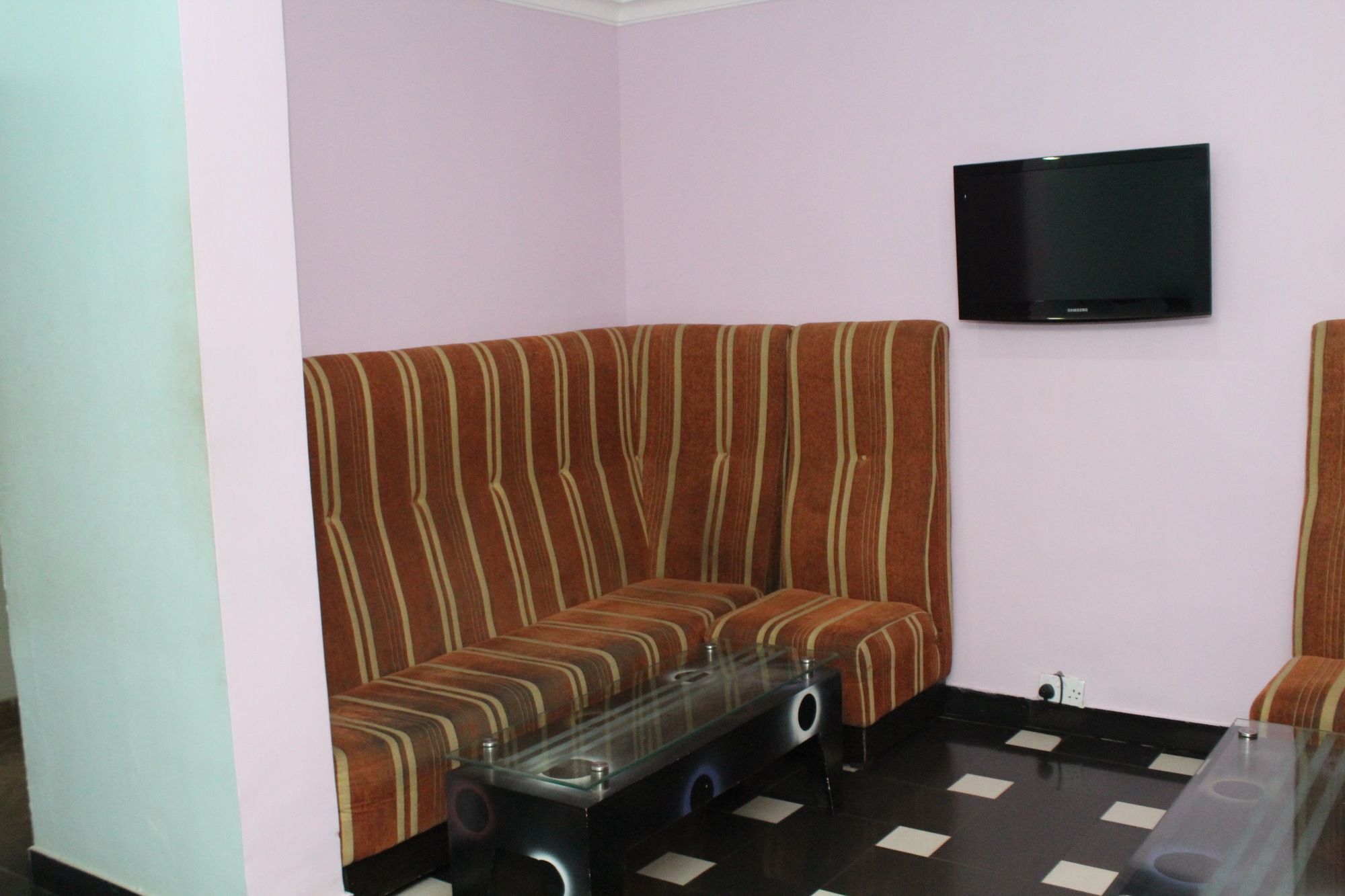 Bluespring Hotel Maryland Kültér fotó